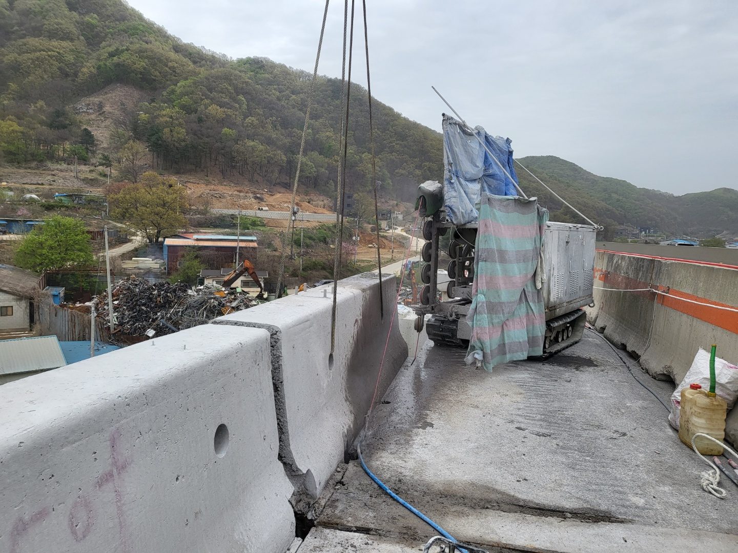 콘크리트 벽체 절단 작업 현장